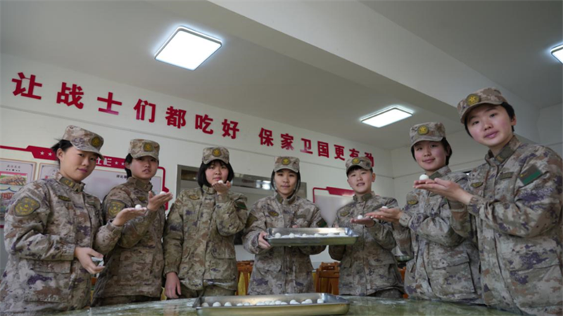 1739324506389716.png 3.png