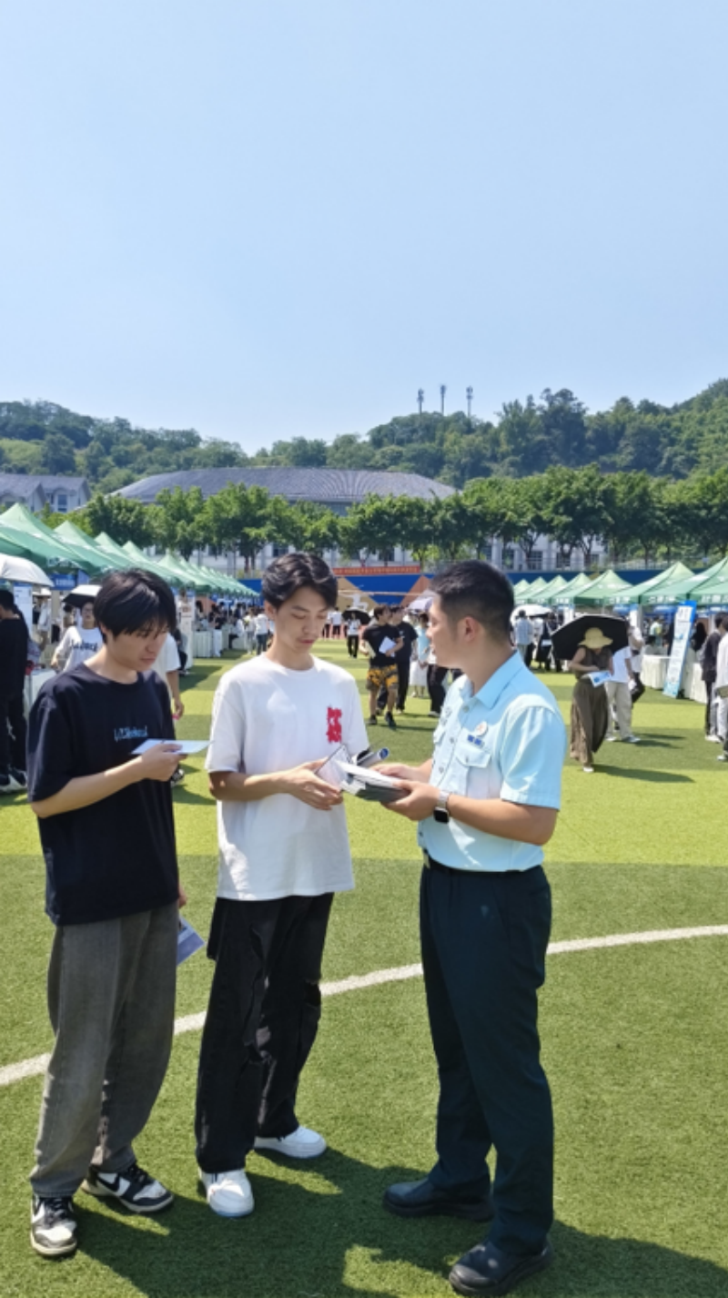 1750326386519564.png 1750318875505998.png