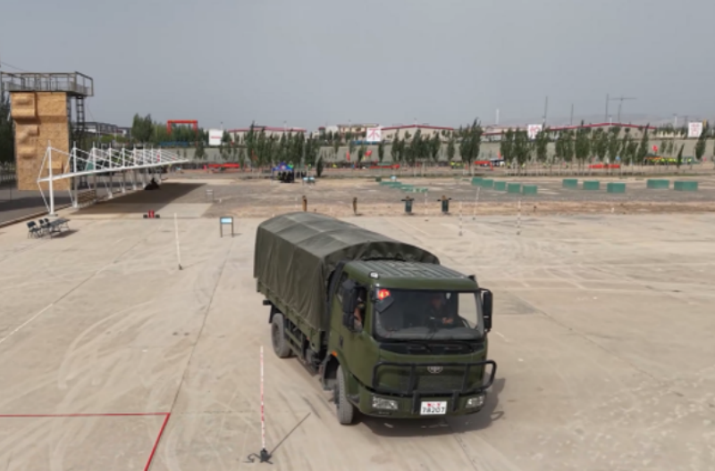 1755825341525769.png 1755761776766638.png