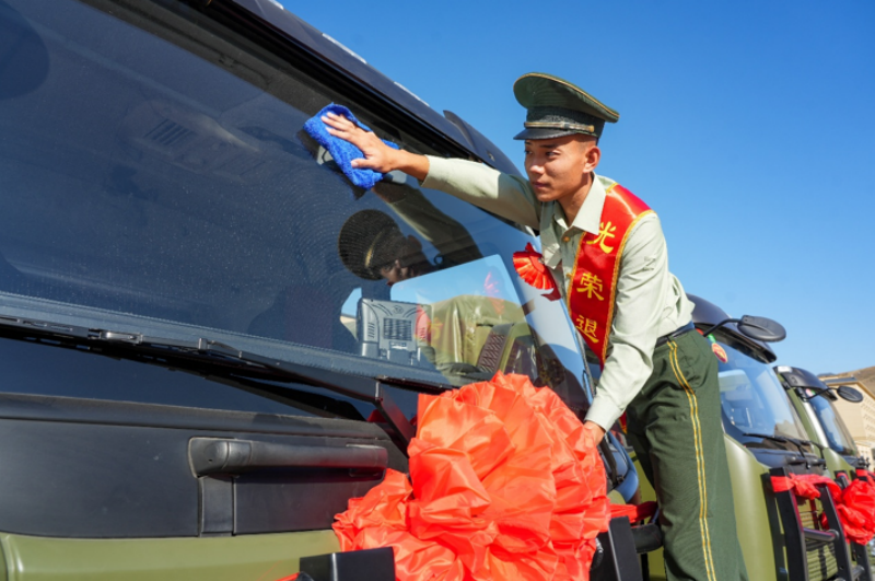 1756711013545513.png 1756692059844117.png