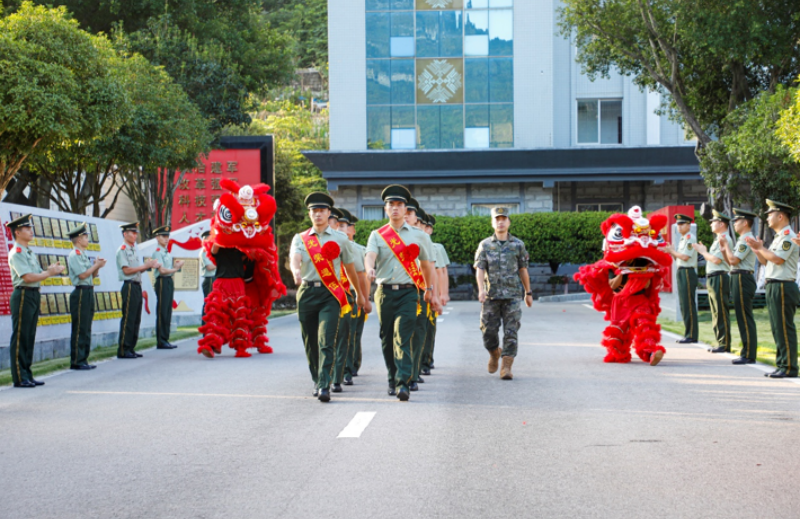 1756885878616257.png 1756798336535686.png