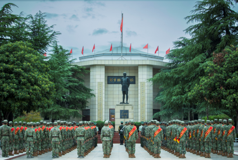 1758245678812196.png 1758177896911430.png