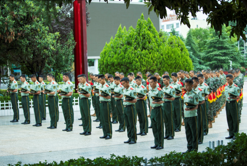 1758245720100203.png 1758177912844063.png