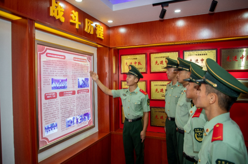 1758246530676698.png 1758178881680807.png