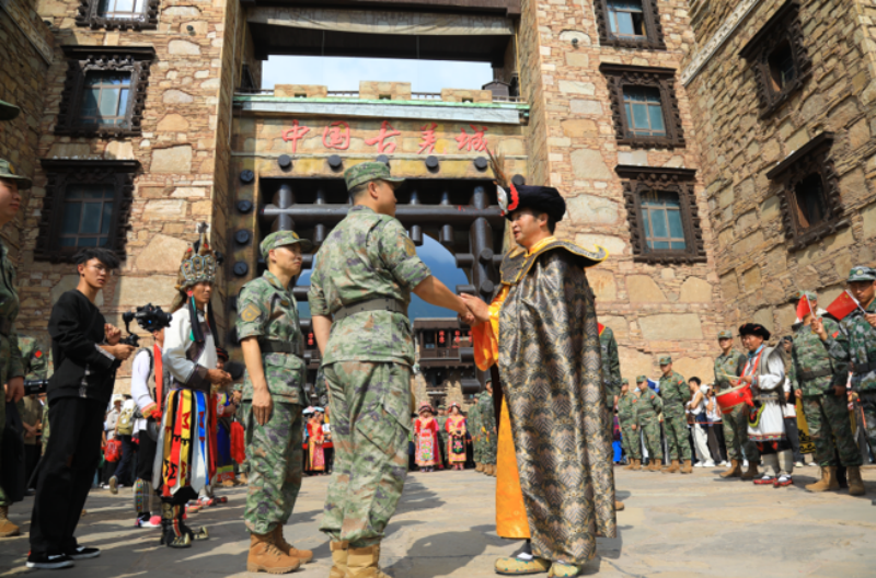 1758246750633024.png 1757987168745912.png