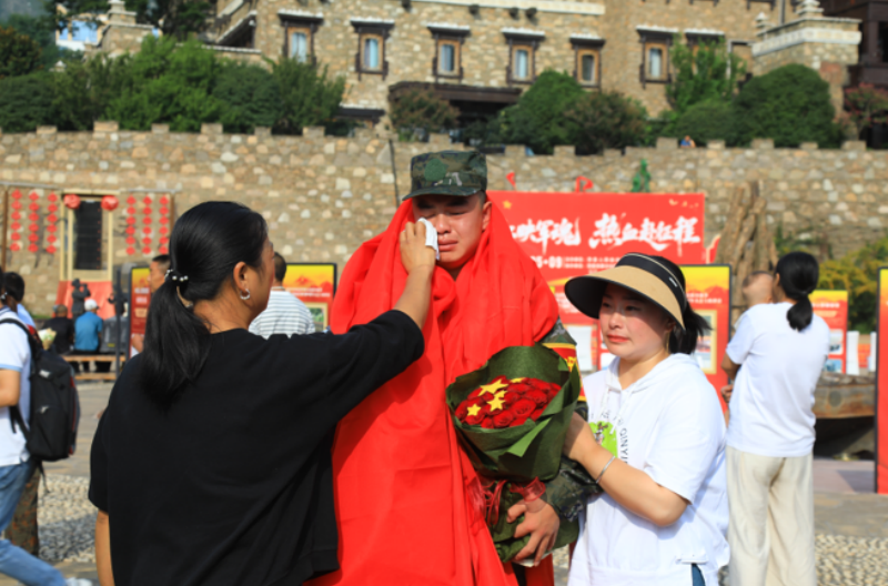 1758246768717298.png 1757987228851330.png