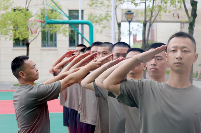 1758247024303230.png 1758089722141207.png