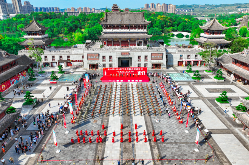 1758251927841377.png 1758092907359774.png