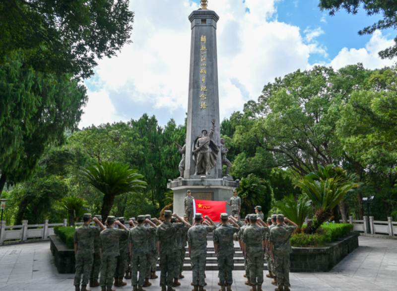 1759975016931148.png 1759212258557463.png