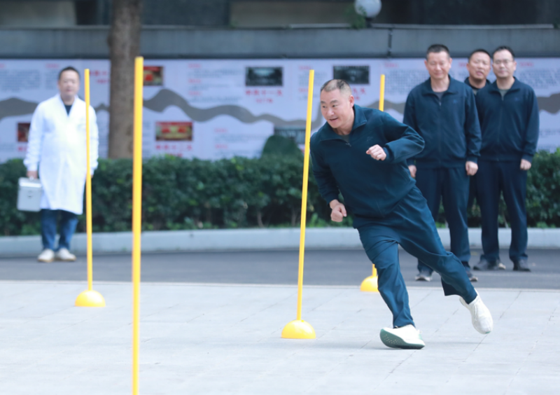 1763776089760529.png 1763710768477168.png