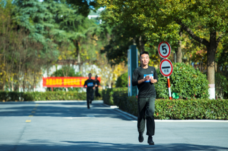 1764811601403226.png 1764294041297716.png